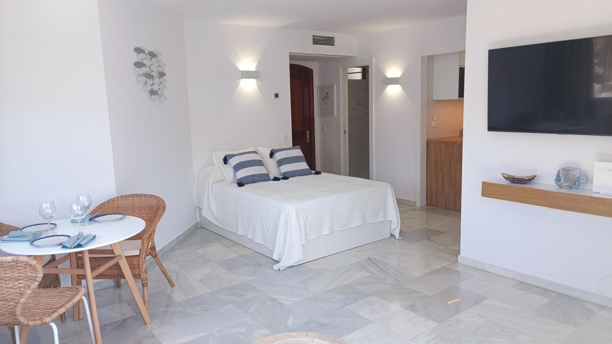 Beach Studio Puerto Marina Playa Benalmádena Exteriör bild